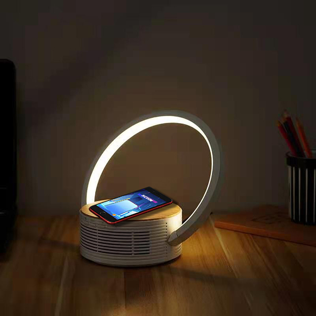 Good Quality Adjustable New Modern Simple Touch Decoratie Portable Led Wireless Charging Night Light Desk Lamp