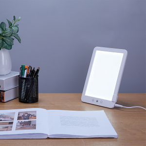 Modern Economic Portable Lighting Multicolour Phototherapy Decorative Reading Table Desk Lamp Night Light